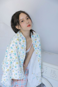 女明星走光